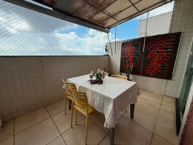 Cobertura Duplex no Condomínio Ville Solare | 106 m² | 3 Quartos (1 Suíte) | Espaço Gourme