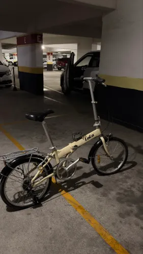 Bicicleta Lola Bicycles Dobrável 7 marchas Aro 20