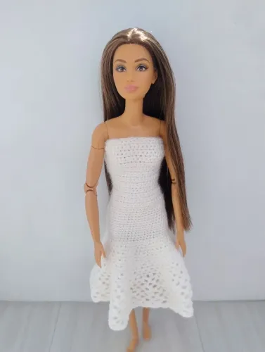 Vestido feito para boneca Barbie e similares