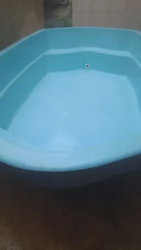Piscina de fibra 3.700 LTS