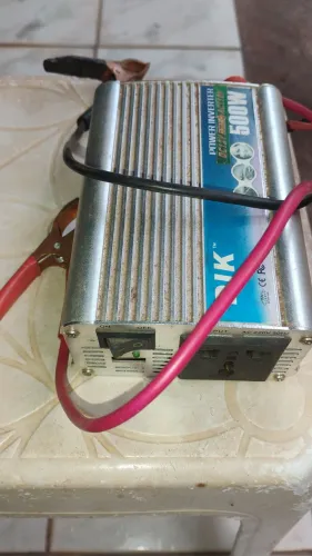 Inversor de potência automotivo