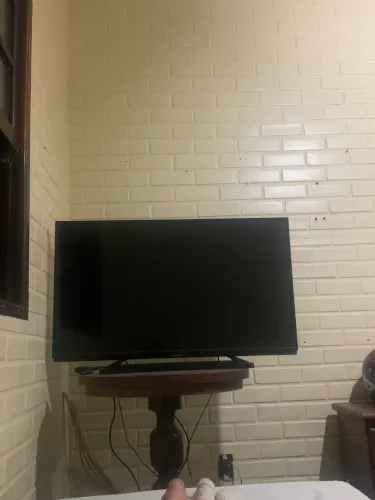 Tv 43 Panasonic ( não é smart)