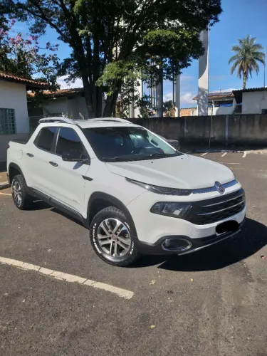 Fiat Toro Freedom Road 1.8 16V Flex Aut. 2018
