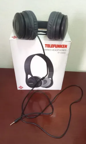 Fone de Ouvido com Fio Telefunken H 300