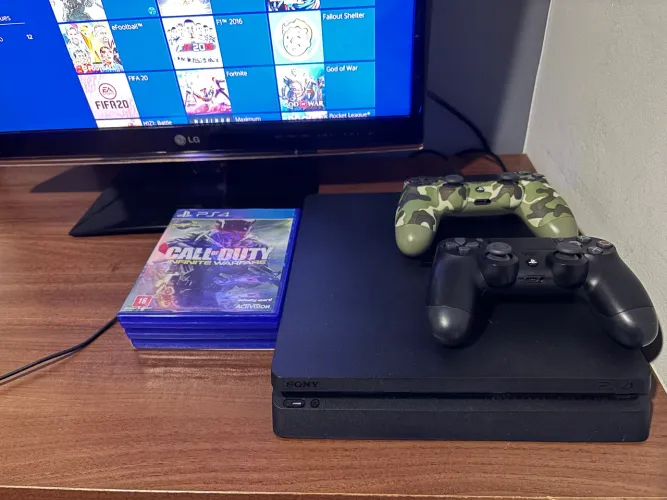 PS4 1tb +20 jogos - garantia - 2 manetes 