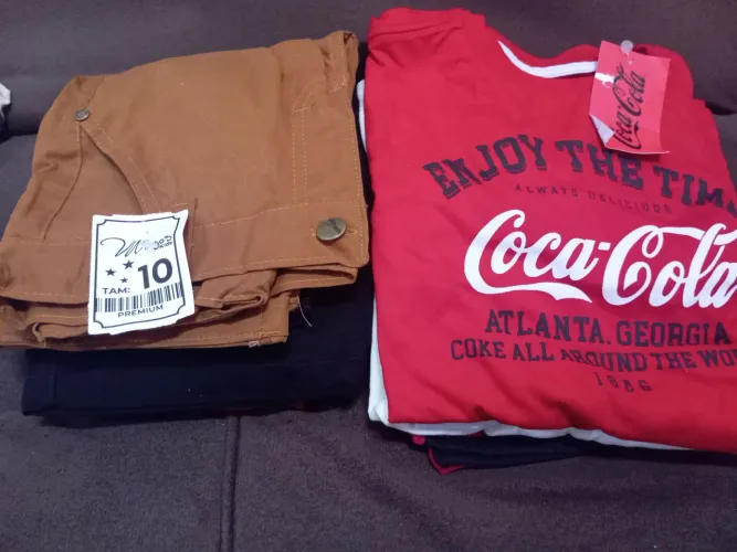 Vendo roupa de menino tamanho de 10 anos usada uma vez