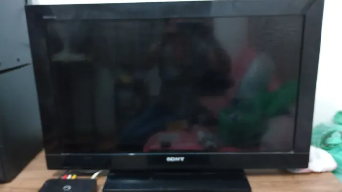 Sony Bravia 32 LCD.