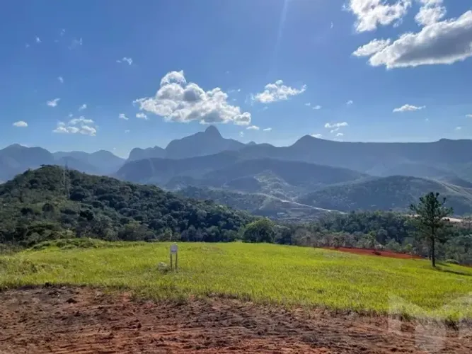 Condomínio Fazenda Bela Vista Itaipava - Lotes e Apartamentos para venda!