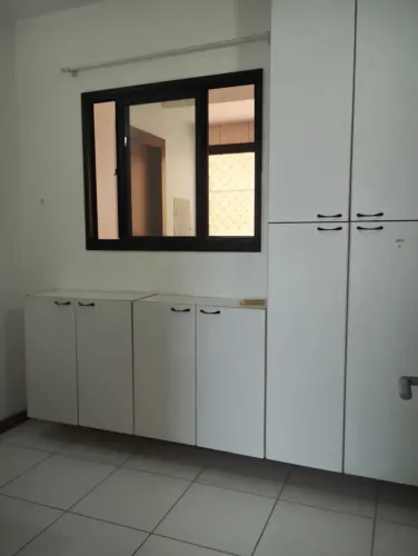 PARQUE 10, ELDORADO PARK, 3 QTOS S/ 1 SUÍTE, ARMÁRIOS E AR, 2 VAGAS