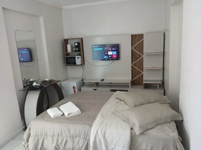 Aluga-se Suite Mobilhada