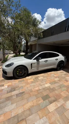 Porsche Panamera 4 E-hybrid 2.9 462cv 2023