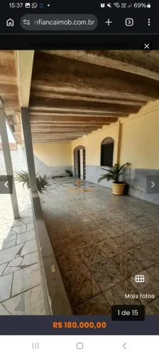 Casa espaçosa no Bairro Castanheira