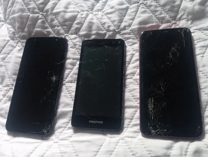 Celular para retirada de peças