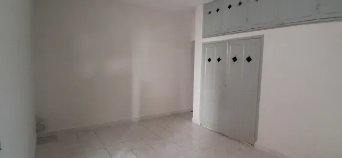 Casa terrea Comercial ou Residencial -6 salas - 133m2 - Vaga de Garagem - Centro Sorocaba