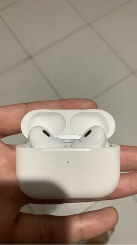 AirPods Pro 2 Apple