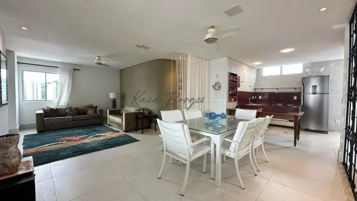 Cobertura Duplex com 359m² em Tirol