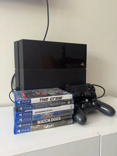 Ps4 fat + 2 controles
