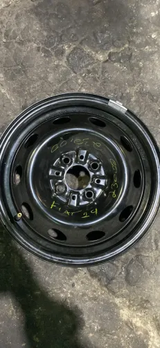 Roda 14 Fiat Fiorino Strada etc?