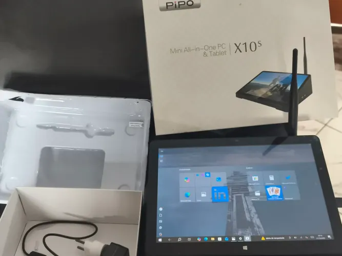 Mini tablete e PC Pipo x10s