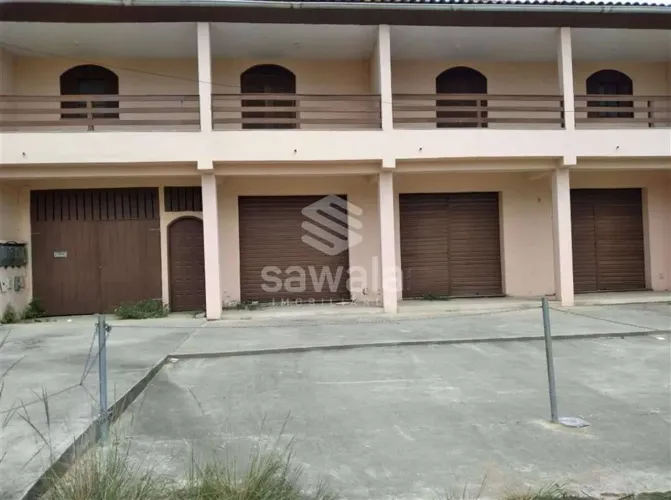 Prédio Inteiro à venda com 250,00m² e 2 quartos em Monteiro (São Vicente), Araruama - RJ