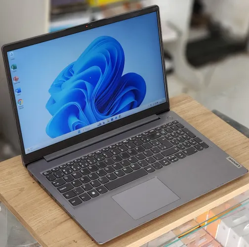 Notebook Lenovo ideapad core i5-1135G7