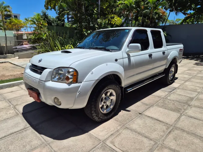 Nissan Frontier Se/se Strik/one CD 4X4 2.8 Dies 2003