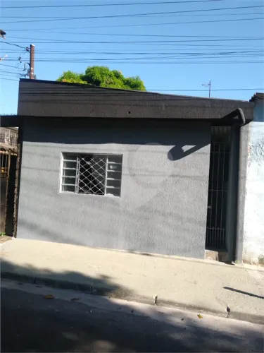 Casa a venda na Vila Medeiros / 02 Dormitórios