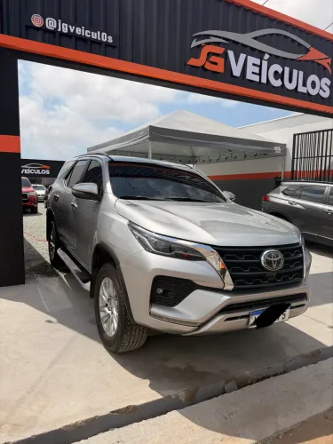 Toyota Hilux SW4 SRX 4X4 2.8 TDI 16V Dies. Aut. 2021