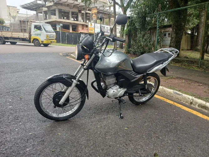 Honda cg 150 2011 ótimo estado aceito trocas passo no cartão até 24x 