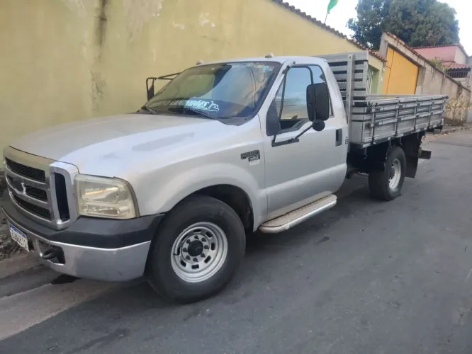 Vendo ou troco f350 2011
