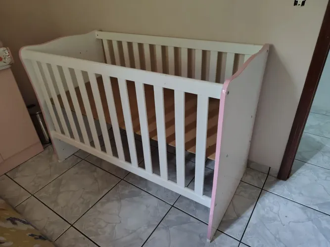 Berço 1,7x0,60m