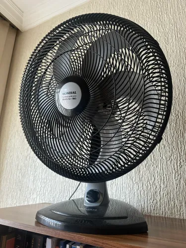 Ventilador Mondial Turbo e Silêncio