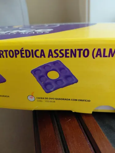 ALMOFADA DE GEL - FORRAÇÃO ORTOPÉDICA ASSENTO. Nunca usada. Retirada em Copacabana/RJ