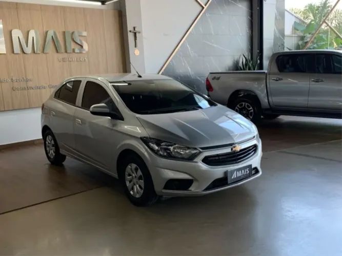 Chevrolet Onix Hatch LT 1.0 8V Flex Mec. 4P 2017