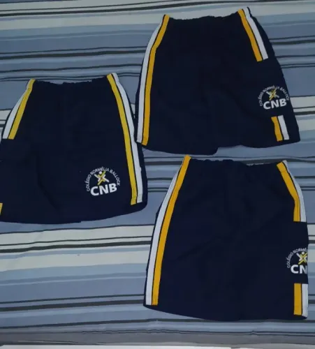 3 short tamanho 08, uniforme