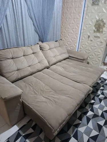 Sofra retratil semi novo