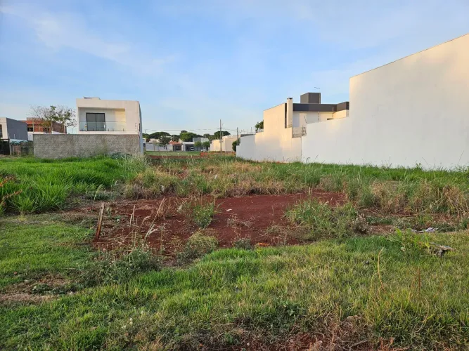 Terreno 200m2 Bom Jardim Maringá