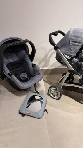 Carrinho de bebê Infanti Epic + bebê conforto