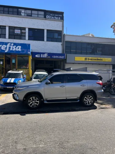 Toyota Hilux SW4 SRX 4X4 2.8 TDI 16V Dies. Aut. 2018