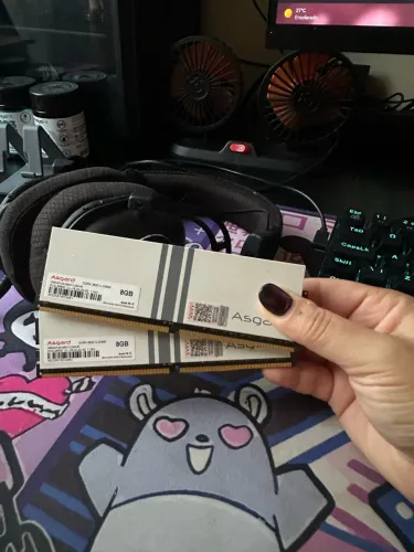 Memóriam RAM 2x8GB 3600MHz Asgard RGB