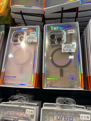 Capa de iPhone 16 Pro Max Magnética com proteção de tela 