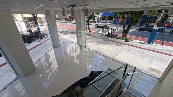 Sala Comercial na Avenida Brasil