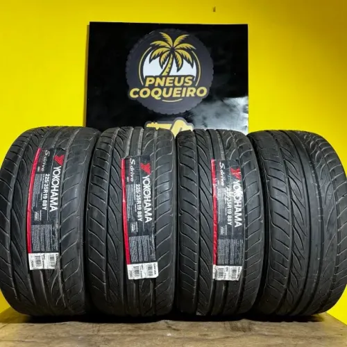 Pneus 225/35r19 Yokohama S-Drive - R$ 700.00 Unidade (DOT ANTIGO / 2014)