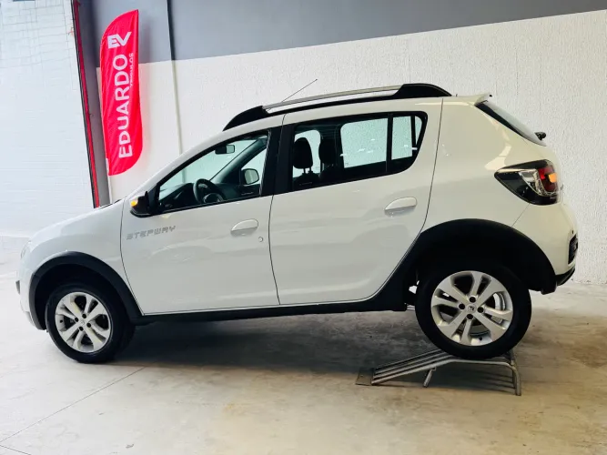 Renault Stepway Zen Flex 1.6 16V Mec. 2020