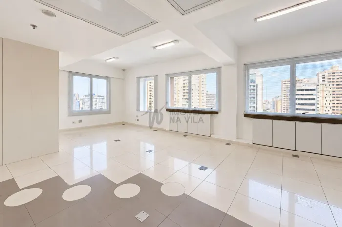 Conjunto Comercial de 56 m² com 2 Vagas e Vista Livre na Bela Vista, Próximo à Paulista e