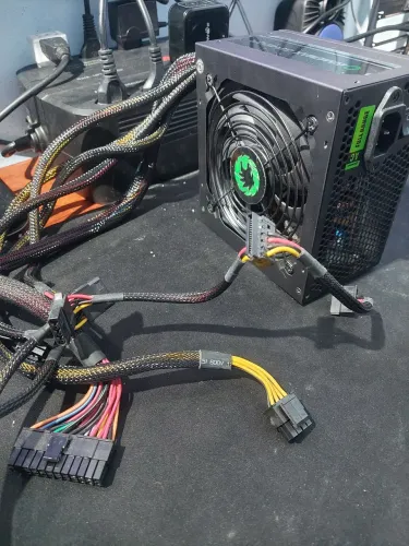 Fonte ATX 400W GameMax