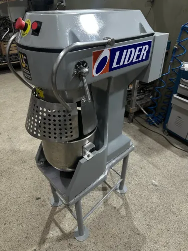 Batedeira líder 20 litros