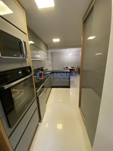 Lindo apartamento no Maranello, com planejados, vista mar, andar alto em Ilhéus-Bahia