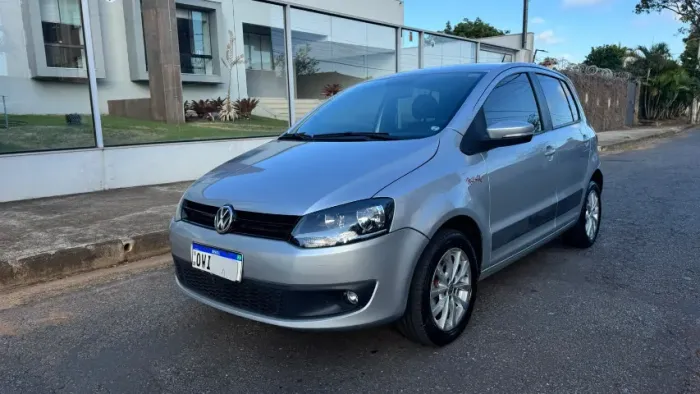 Volkswagen Fox Rock IN RIO 1.6 MI Total Flex 8V 5P 2014