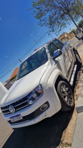Volkswagen Amarok High.cd 2.0 16V TDI 4X4 Dies. AUT 2013